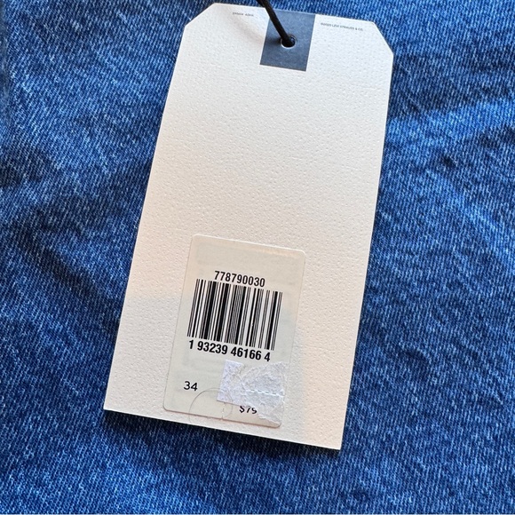 LEVI’S Ribcage High Rise Denim Shorts - Picture 2 of 8